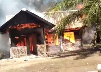 Si Jago Merah Kembali Mengamuk,  Rumah Warga  di Mekar Sari Banyuasin Hangus Terbakar