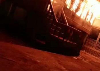 Sijago Merah Hanguskan 2 Rumah warga Sumber Marga Telang Banyuasin