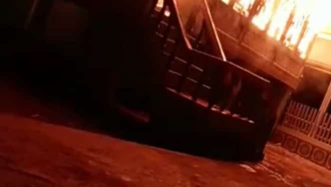 Sijago Merah Hanguskan 2 Rumah warga Sumber Marga Telang Banyuasin