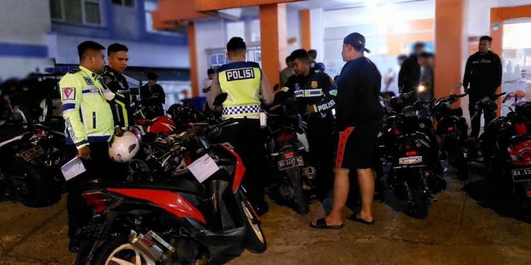20 Ranmor Berknalpot Racing Terjaring Razia Dalam  Patroli Blue Light