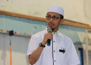 TAMPILKANLAH AKHLAKMU