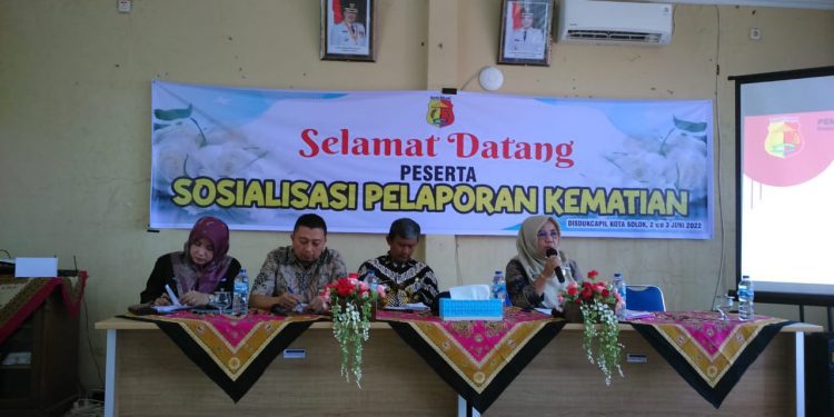 Dinas Dukcapil Kota Solok Adakan Sosialisasi Pelaporan Kematian di Aula Kantor Camat Lubuk Sikarah