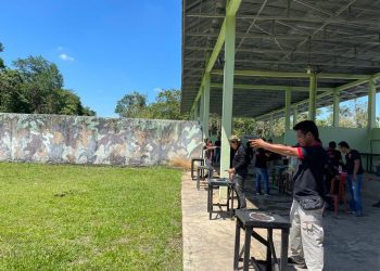 Mantapkan Ketrampilan Menembak, Opsnal Reskrim Polres Mura dan Polsek Latihan Bersama