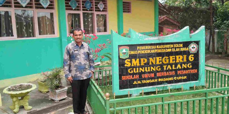 Kamislihi: Selamat Datang Di SMPN 6 Guntal Tanpa Bel, Tanpa CCTV dan Berbasis Pesantren