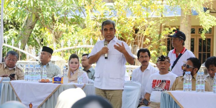 Salurkan Bantuan Ke Korban Banjir, Sekjen Gerindra: Jangan Pikir Ini Berkaitan dengan Agenda Politik