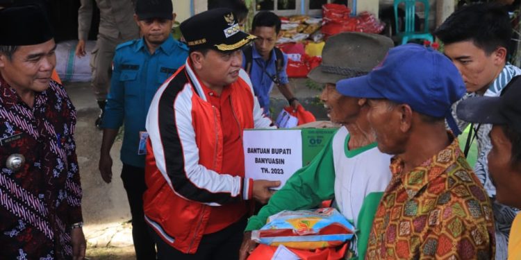 Bupati Banyuasin Tinjau Langsung 27 Lokasi Rumah Warga Bencana Angin Puting Beliung
