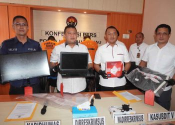 DITRESKRIMSUS POLDA KEPRI BERHASIL UNGKAP KASUS JUDI ONLINE JARINGAN INTERNASIONAL DI KOTA BATAM