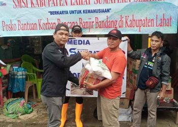 SMSI Lahat Dirikan Posko dan Salurkan Bantuan Korban Banjir Hanyutkan 22 Rumah