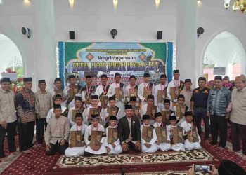 LPTQ Nagari Sulit Air mewisuda 73 santri Tahfiz