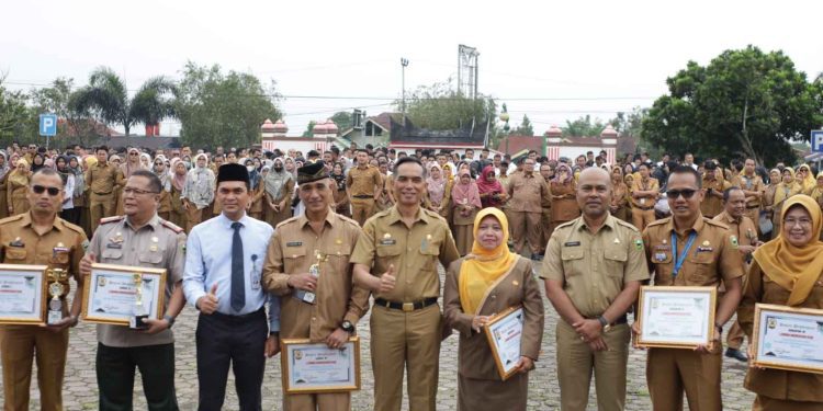Jelang Ramadhan 1444 H, Sekda Medison Buat Gebrakan terhadap Pegawai yang Kurang Disiplin dalam Berpakaian Dinas