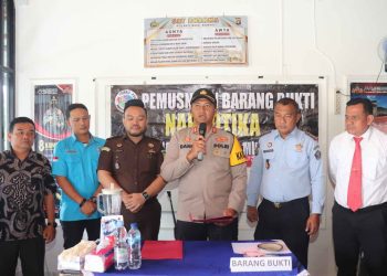 Kapolres Musi Rawas, AKBP Danu Agus Purnomo SIK, MH Musnahkan BB Narkotika