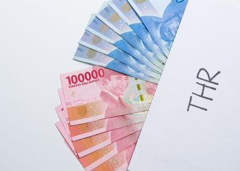 Guru dan Dosen Terima THR Spesial