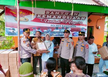 Kapolres Banyuasin Berikan 150 Paket Sembako