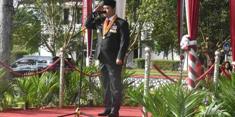 Bupati Pimpin Upacara HUT Ke-21 Kabupaten Banyuasin