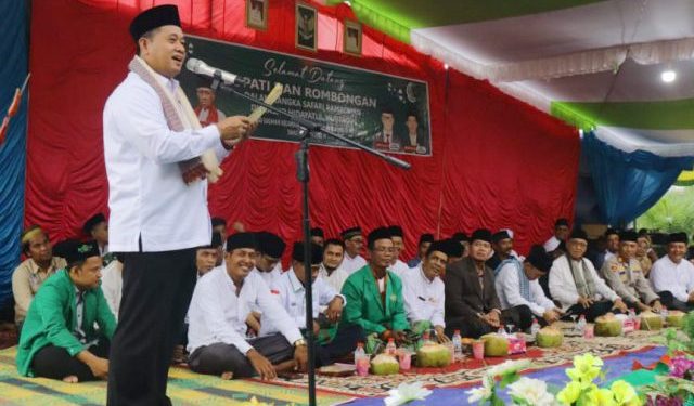 BUPATI DAN WAKIL BUPATI BANYUASIN GELAR SAFARI RAMADHAN DI DESA MARGO SUGIHAN