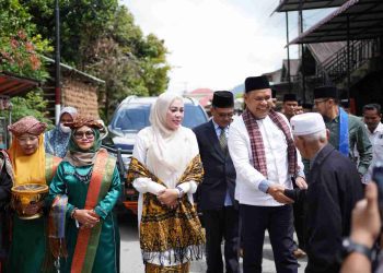 Alek Mambadak Masjid Baitul Ikhlas Jorong Tanjung Balik Nagari Salimpek