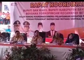 Bupati Banyuasin Hadiri Rakor Bersama Wabup Di Kecamatan Betung
