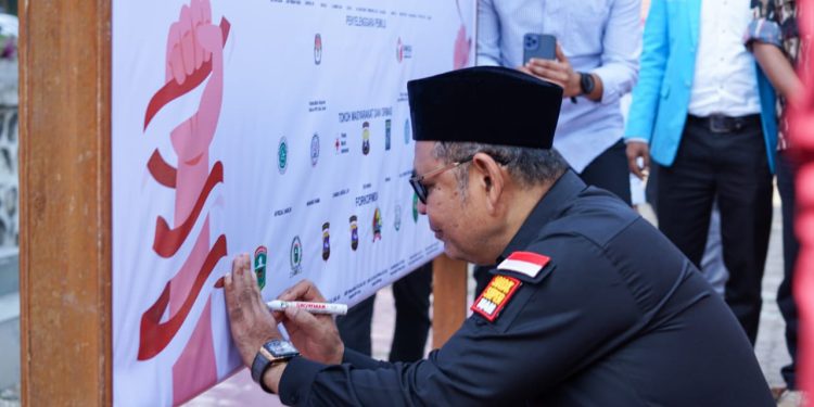 Bupati Solok Pimpin Apel Deklarasi Pemilu Damai Tahun 2024