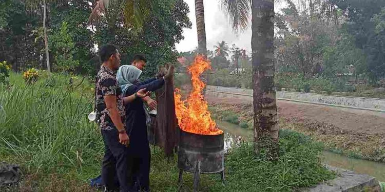 Dinas Damkar dan Penyelamatan Kota Solok Adakan Sosialisasi Dan Edukasi di IX Korong