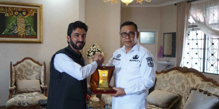 Bupati Solok Terima Kunjungan Ketua Forum Silaturahmi Pakistan-Indonesia