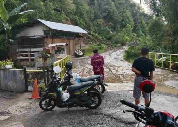 Longsor Memutuskan Akses Talang Babungo ke Sarik Alahan Tigo