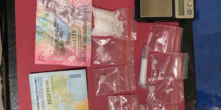 Polres Dharmasraya Berhasil Ungkap Jaringan Narkotika, Empat Pengedar Sabu Diamankan