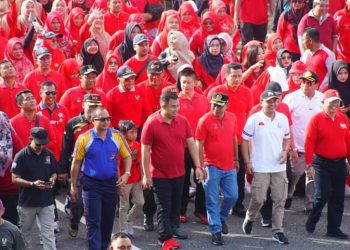 Jalan Santai dan Lomba Olahraga Tradisional Meriahkan HUT Kabupaten Dharmasraya ke-20