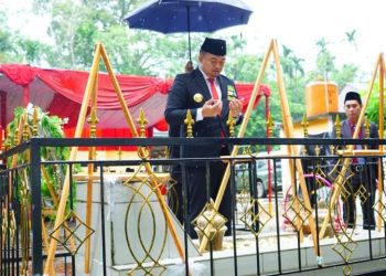 HUT ke 20, Bupati Dharmasraya Lakukan Anjang Sana ke Bupati Pertama Dharmasraya
