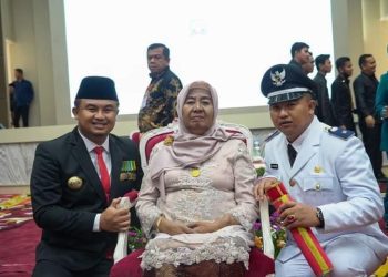 Innalillahi Wainnailaihi Rojiun, Ibunda Bupati Dharmasraya Dipanggil Sang Khalik.