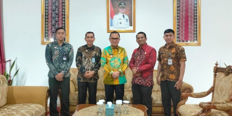 Pj Bupati Hani S Rustam Siap Dukung Anugerah Paralegal Justice Award 2024