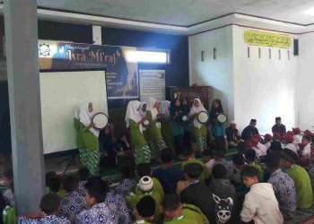 SMPN 5 Lembang Jaya dan SDN 11 Koto Laweh Gelar Isra’ Mi’raj Gabungan Di Mushalla Darul Ilmi