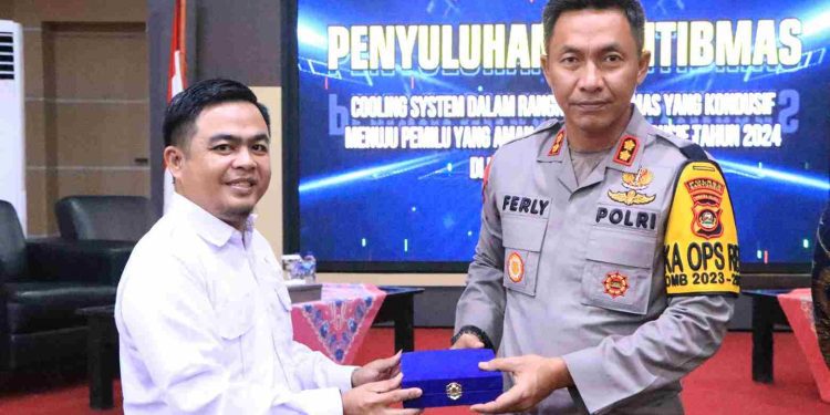 Jelang Pemilu 2024, Sat Binmas Polres Banyuasin Melaksanakan Penyuluhan Kamtibmas