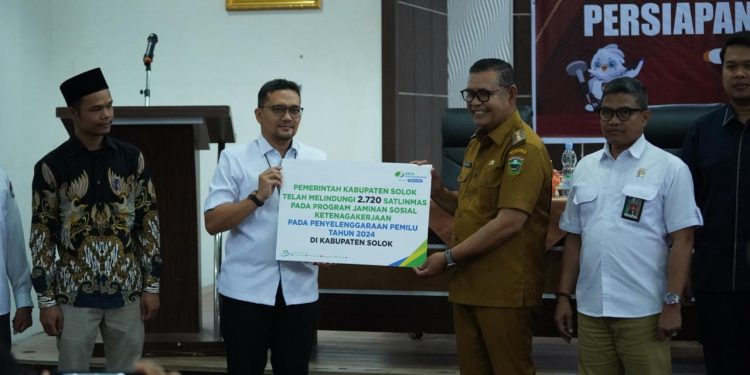 2.720 Satlinmas Kabupaten Solok akan dapatkan BPJS Ketenagakerjaan