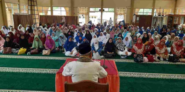 Kepala KUA X Koto Diatas Hadiri Pembukaan Perdana BKMT