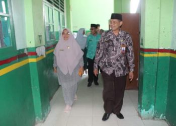 Kepala Kemenag Kota Solok Monitoring Pesantren Ramadhan MIN Kota Solok