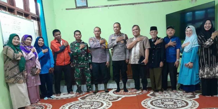 IX Korong Adakan Silaturahmi Dengan Bhabinkamtibmas