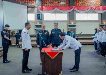 21 pejabat Struktural di Pemkab. Solok Dilantik dan Diambil Sumpah oleh Sekda Medison