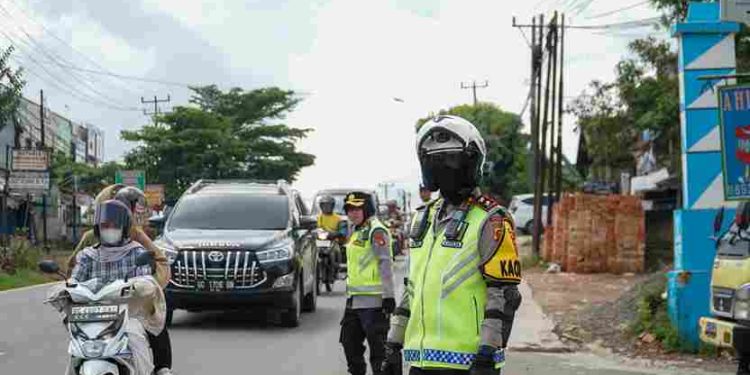 Guna memberikan kenyamanan Pemudik Kapolda Sumsel, monitoring Jalur arus mudik/balik Lebaran 1445 Hijriah