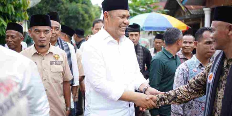 Bakar Semangat Perubahan, Bupati Epyardi Asda Disambut Perantau Piaman