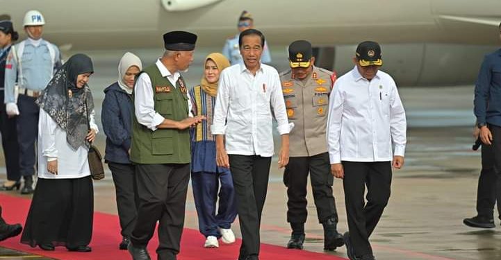 Gubernur Mahyeldi Sambut Kedatangan Presiden Jokowi