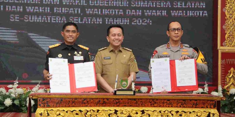 kapolda Sumsel Hadiri Penandatanganan NPHD