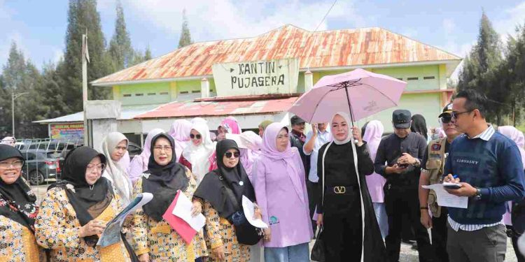 Langsung ke lapangan, Ketua PKK Kab. Solok Survey Lokasi Pelaksanaan Jambore PKK Tingkat Provinsi Sumatera Barat Tahun 2024