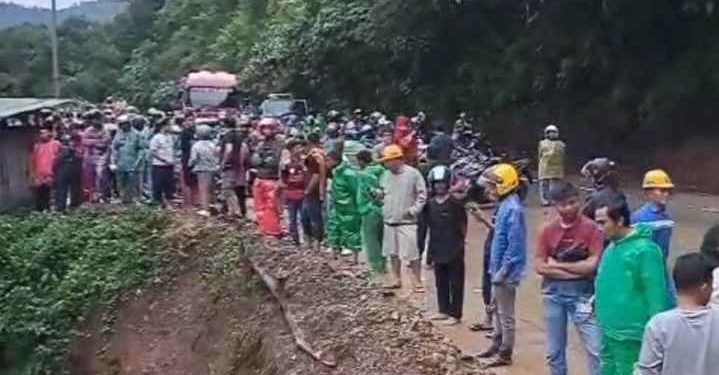 Longsor Di Sitinjau Gubernur Sumbar Nyaris Jadi Korban