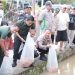 Wawako Ramadhani Kirana Putra Menyerahkan 4000 Benih Ikan kepada Poktan Argado Sepakat