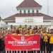 HUT Bhayangkara Ke-78, Polres Banyuasin Melaksanakan Bakti Religi di Masjid Al-Amir
