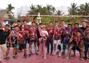 Giat Polisi Sanjo, Bhabinkamtibmas Polsek Rambutan Monitoring Final Turnamen Bola Volly