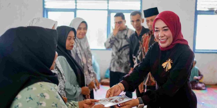 Emiko Epyardi Asda : Penerima Manfaat PKH Agar Bisa Optimalkan dan Gunakan Bantuan Dengan Sebaik-baiknya