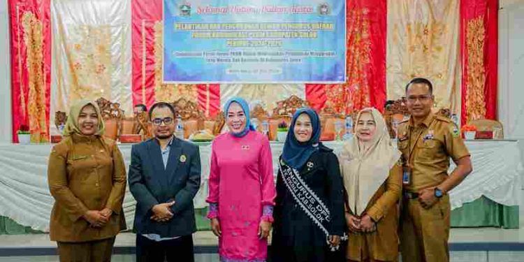 Dewan Pengurus Daerah Forum Komunikasi Pusat Kegiatan Belajar Masyarakat Kabupaten Solok Dikukuhkan