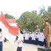 Wako Zul Elfian Umar Pembina Upacara Bendera Di SMP 4 Kota Solok