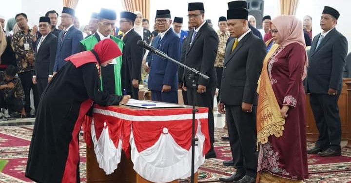 Anggota DPRD Tanah Datar Periode 2024-2029 Resmi Dilantik ini Dia Orang nya